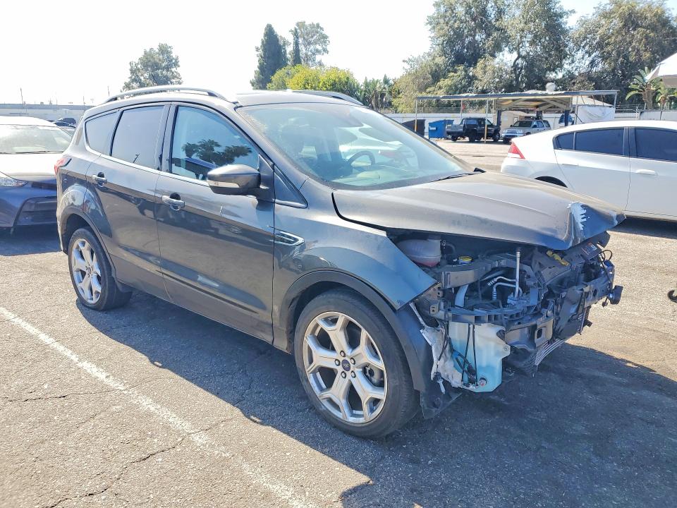 Продажа на аукционе авто 2019 Ford Escape, vin: 1FMCU0J91KUB79218, номер лота: 63336256
