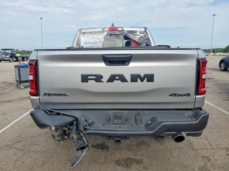 62249116 :رقم المزاد ، 1C6SRFLP4SN652594 vin ، 2025 Ram 1500 مزاد بيع