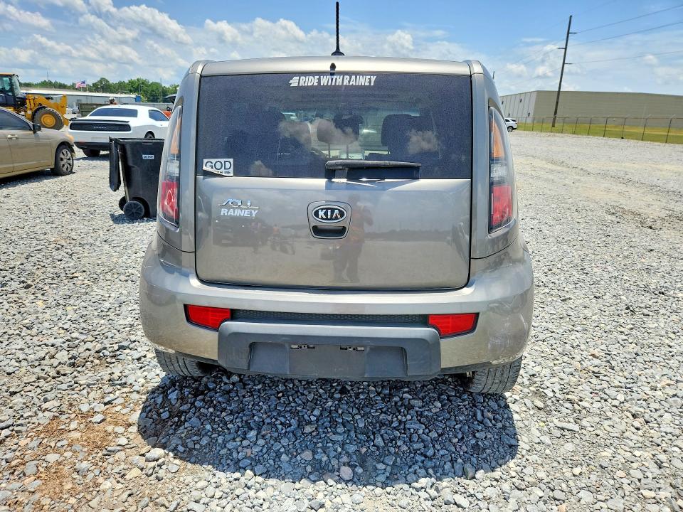 Auction sale of the 2011 Kia Soul, vin: KNDJT2A21B7217204, lot number: 60465646