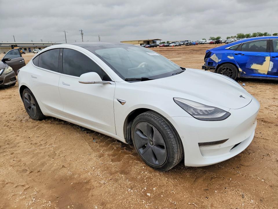 60550926 :رقم المزاد ، 5YJ3E1EA2LF590598 vin ، 2020 Tesla Model 3 مزاد بيع