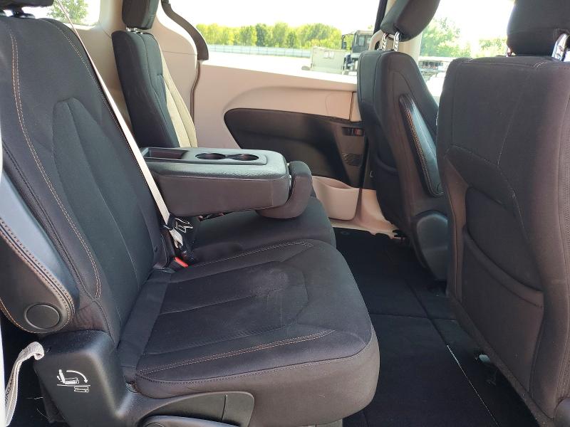 62115546 :رقم المزاد ، 2C4RC1DG5HR521423 vin ، 2017 Chrysler Pacifica مزاد بيع