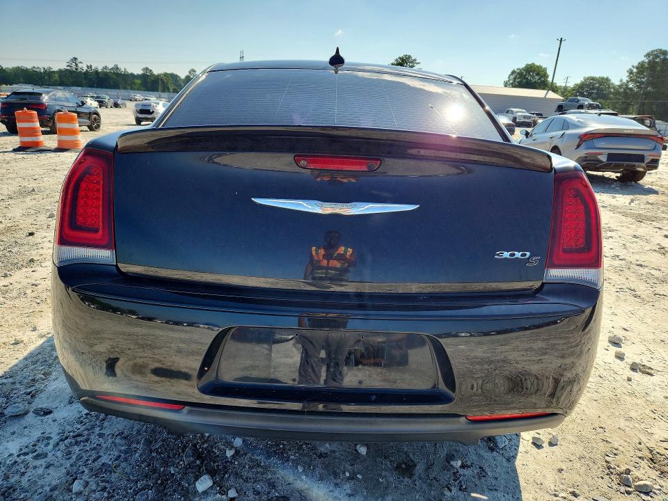 61250486 :رقم المزاد ، 2C3CCABGXHH603635 vin ، 2017 Chrysler 300 مزاد بيع