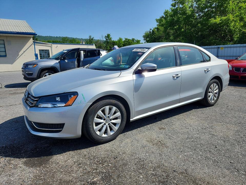 58872986 :رقم المزاد ، 1VWAP7A30EC007812 vin ، 2014 Volkswagen Passat مزاد بيع