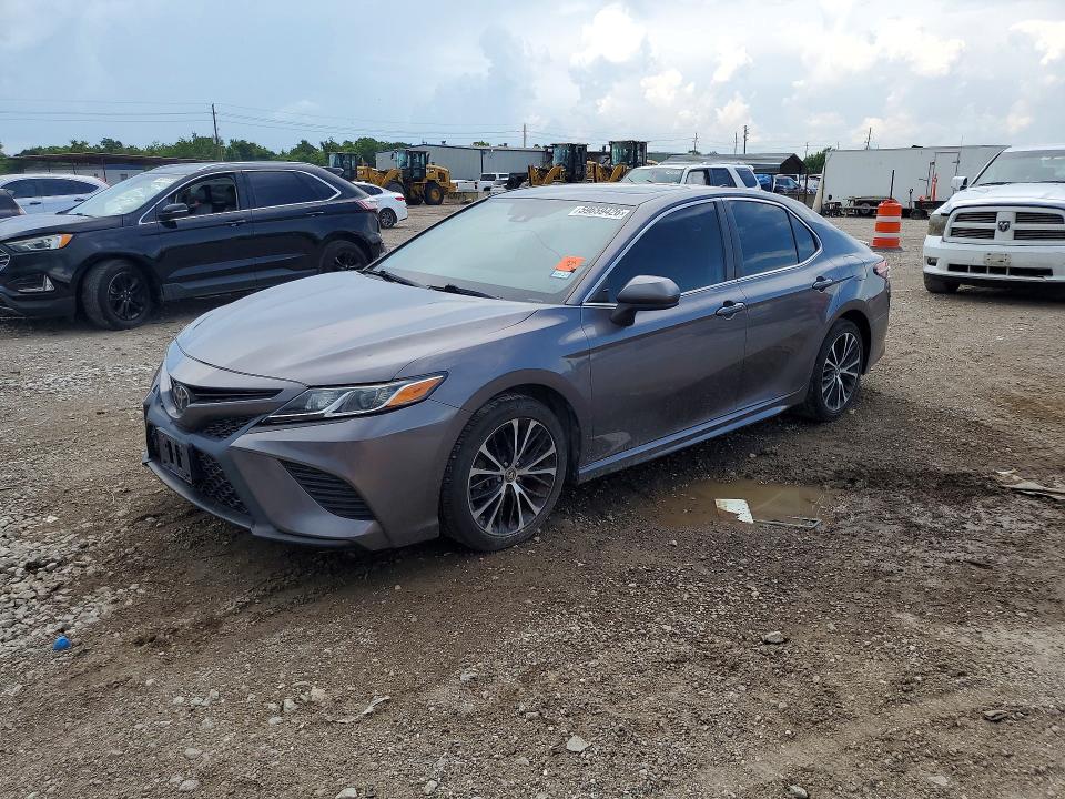 59659426 :رقم المزاد ، 4T1B11HK7KU745000 vin ، 2019 Toyota Camry مزاد بيع