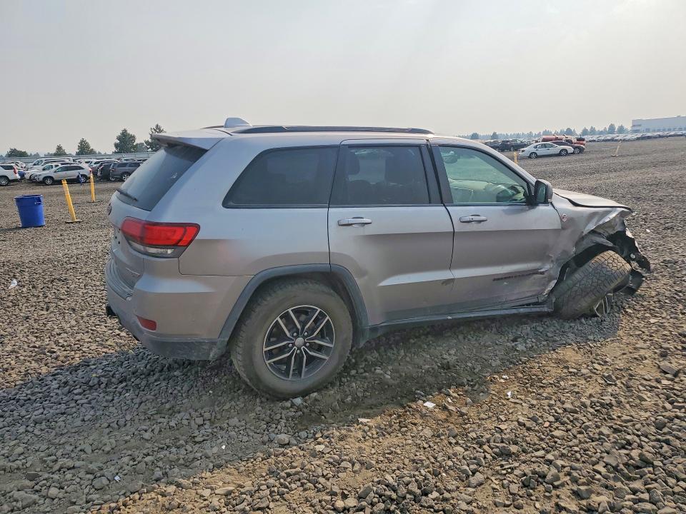 62160856 :رقم المزاد ، 1C4RJFLG7HC612609 vin ، 2017 Jeep Grand Cherokee مزاد بيع