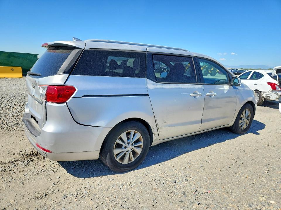 59865216 :رقم المزاد ، KNDMB5C12G6092961 vin ، 2016 Kia Sedona مزاد بيع