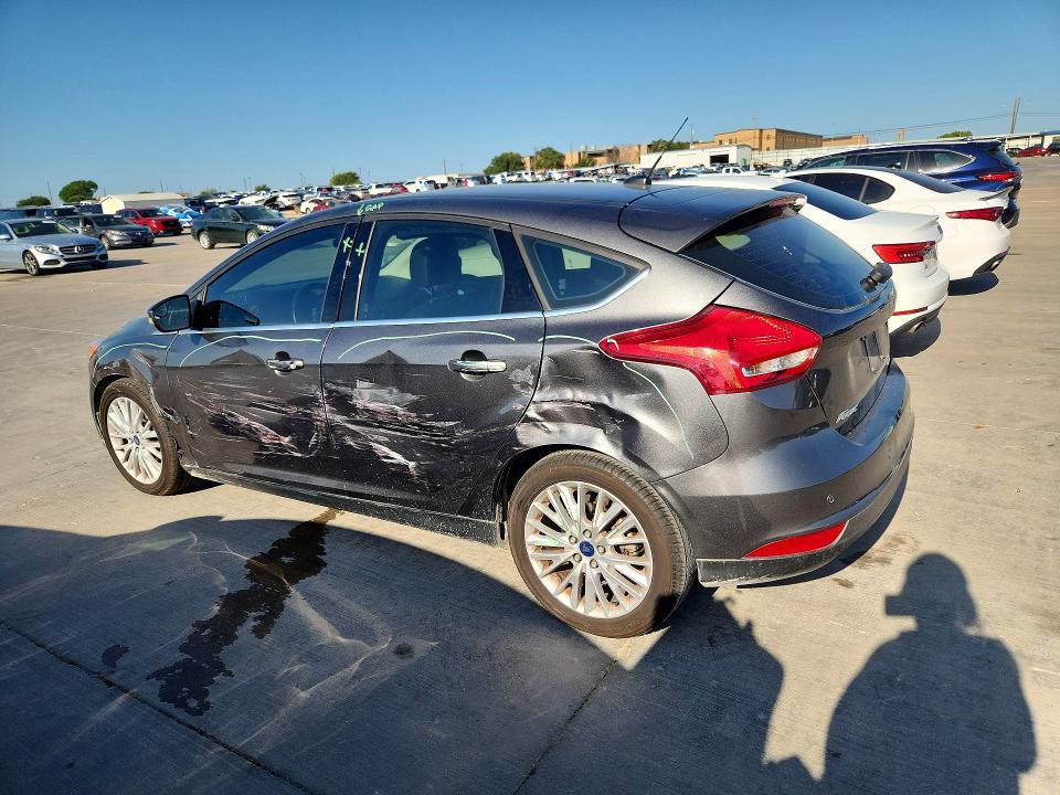 2017 Ford Focus მანქანა იყიდება აუქციონზე, vin: 1FADP3N22HL320588, აუქციონის ნომერი: 62570166