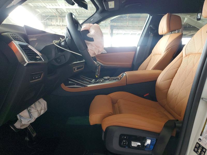 62077616 :رقم المزاد ، 5UX23EM04T9384130 vin ، 2026 Bmw X7 مزاد بيع