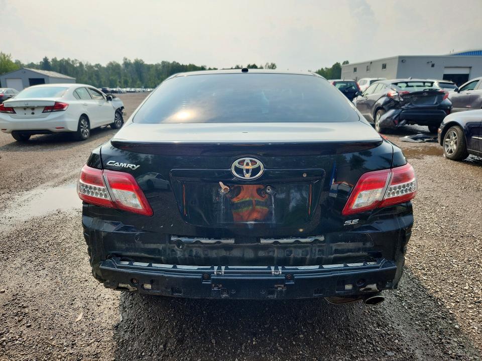 60827266 :رقم المزاد ، 4T1BK3EK0AU115525 vin ، 2010 Toyota Camry مزاد بيع