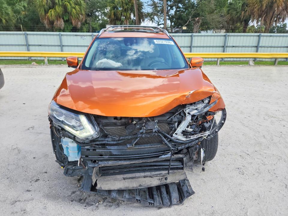 2018 Nissan Rogue მანქანა იყიდება აუქციონზე, vin: JN8AT2MT5JW456283, აუქციონის ნომერი: 62321936