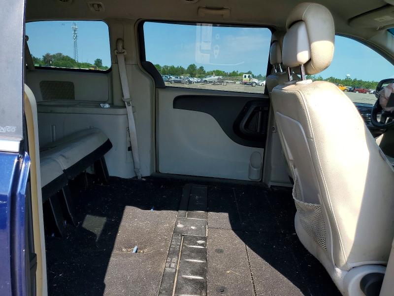 61851616 :رقم المزاد ، 2C4RC1BG1DR621600 vin ، 2013 Chrysler Town & Country مزاد بيع