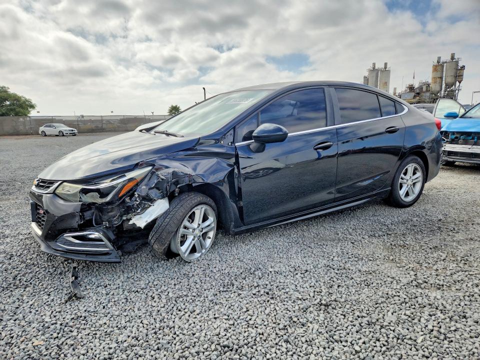 Продажа на аукционе авто 2018 Chevrolet Cruze, vin: 1G1BE5SM6J7137193, номер лота: 59630876