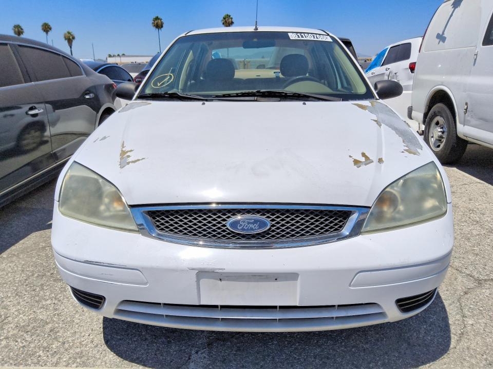 61150766 :رقم المزاد ، 1FAHP34N67W323181 vin ، 2007 Ford Focus مزاد بيع