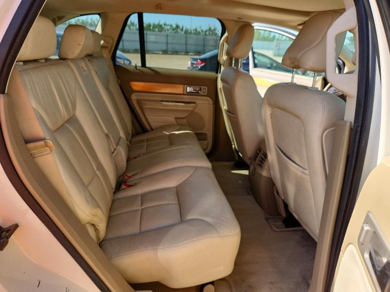 Продажа на аукционе авто 2007 Lincoln Mkx, vin: 2LMDU88C57BJ03331, номер лота: 60827656