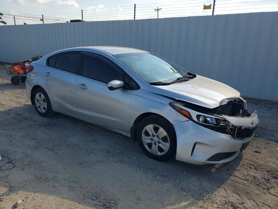 59581686 :رقم المزاد ، 3KPFK4A72HE029378 vin ، 2017 Kia Forte مزاد بيع