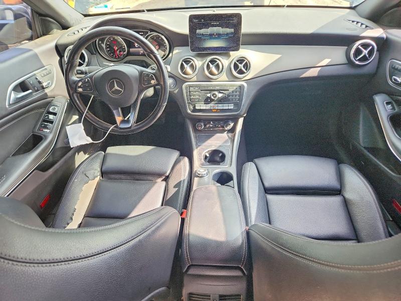 60742426 :رقم المزاد ، WDDSJ4EB8JN602100 vin ، 2018 Mercedes-benz Cla مزاد بيع