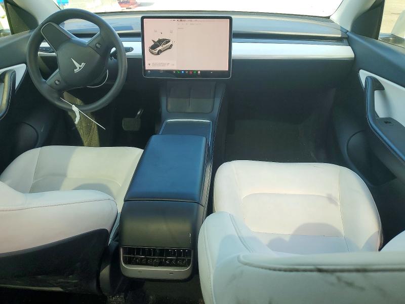59358266 :رقم المزاد ، 5YJYGDEE1MF306898 vin ، 2021 Tesla Model Y مزاد بيع