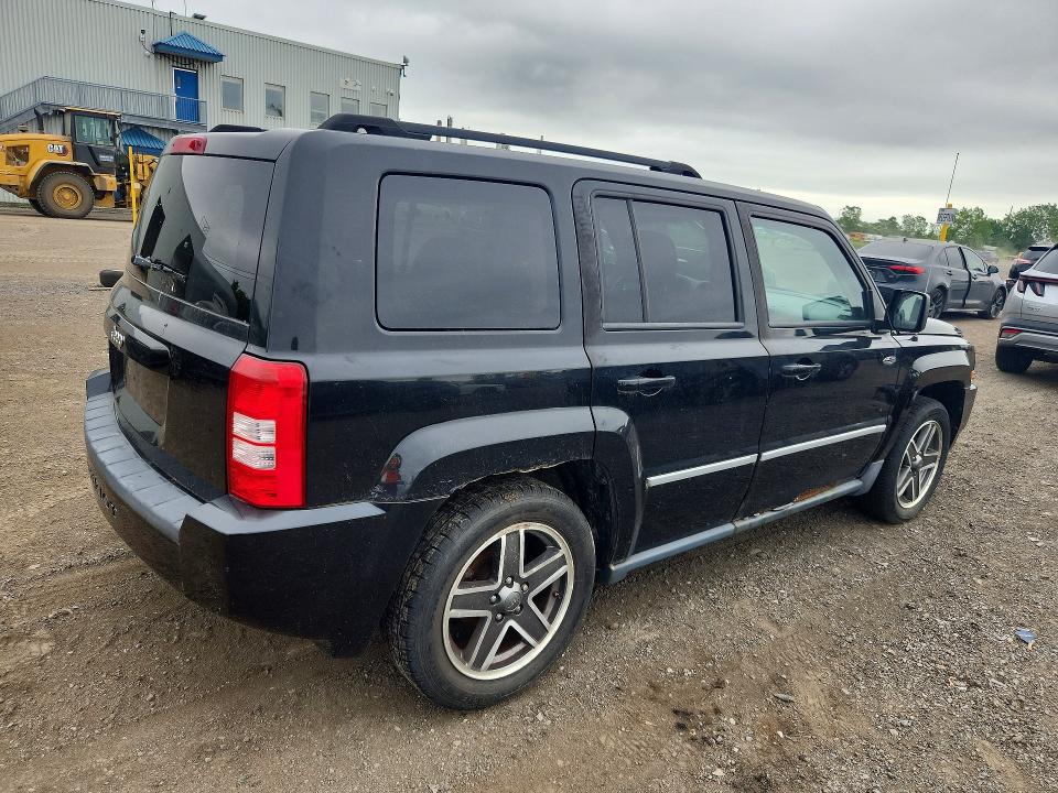 59181926 :رقم المزاد ، 1J4NF2GB5AD657212 vin ، 2010 Jeep Patriot مزاد بيع