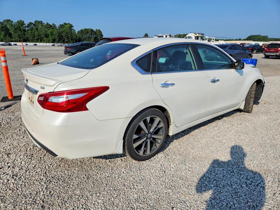 97684785 :رقم المزاد ، 1N4AL3AP2GC278714 vin ، 2016 Nissan Altima مزاد بيع