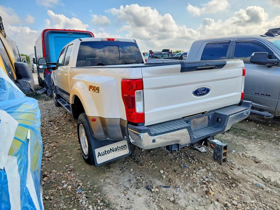 60280746 :رقم المزاد ، 1FT8W3DT9KEG16003 vin ، 2019 Ford F350 مزاد بيع