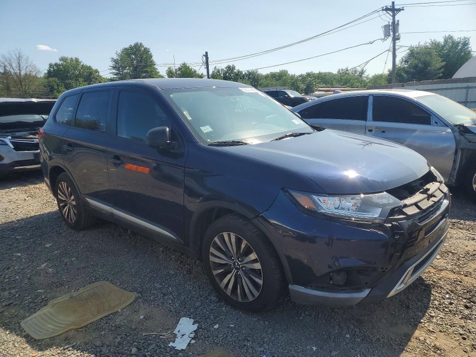 2020 Mitsubishi Outlander მანქანა იყიდება აუქციონზე, vin: JA4AD2A3XLZ047253, აუქციონის ნომერი: 62570056
