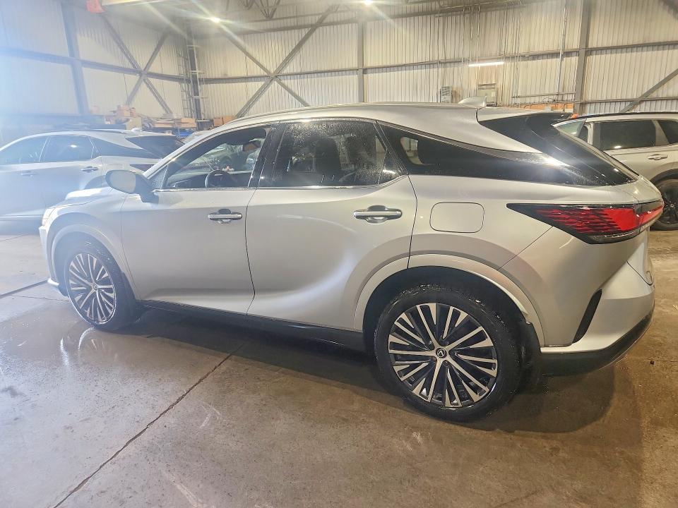 Продажа на аукционе авто 2024 Lexus Rx, vin: 2T2BAMCA9RC083962, номер лота: 61925846