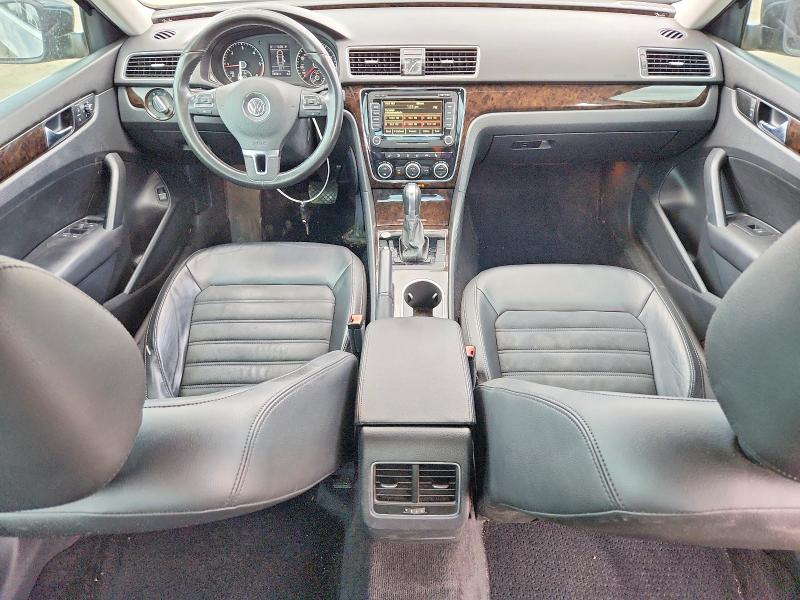 61959666 :رقم المزاد ، 1VWCN7A38EC074043 vin ، 2014 Volkswagen Passat مزاد بيع