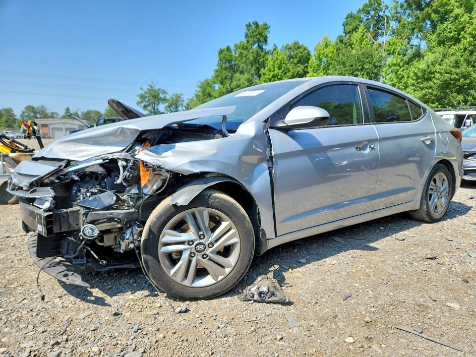 2020 Hyundai Elantra მანქანა იყიდება აუქციონზე, vin: KMHD84LF2LU107237, აუქციონის ნომერი: 59323536