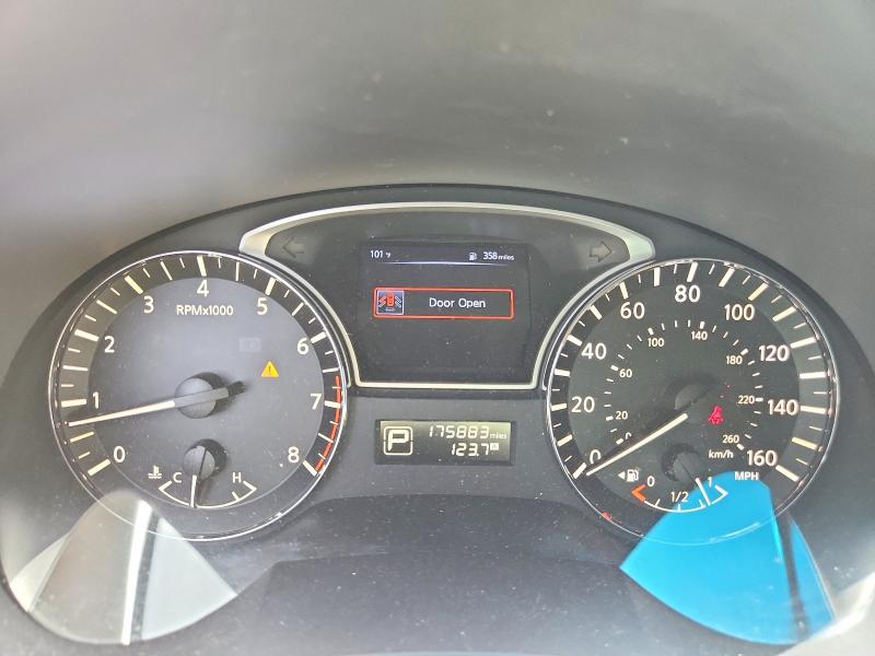 60622476 :رقم المزاد ، 1N4AL3APXFC475743 vin ، 2015 Nissan Altima مزاد بيع