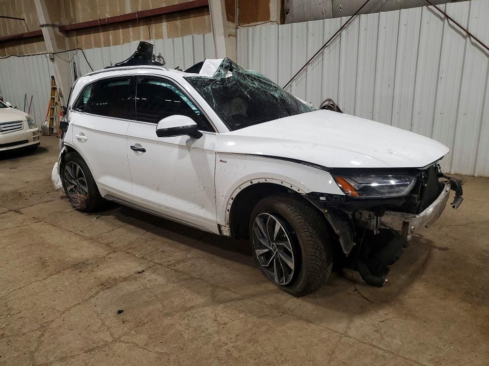 60239116 :رقم المزاد ، WA1EAAFY2N2129353 vin ، 2022 Audi Q5 مزاد بيع