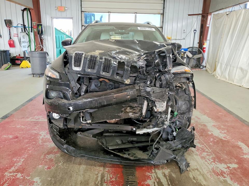 Продаж на аукціоні авто 2016 Jeep Cherokee, vin: 1C4PJMJS8GW321245, номер лоту: 60991726