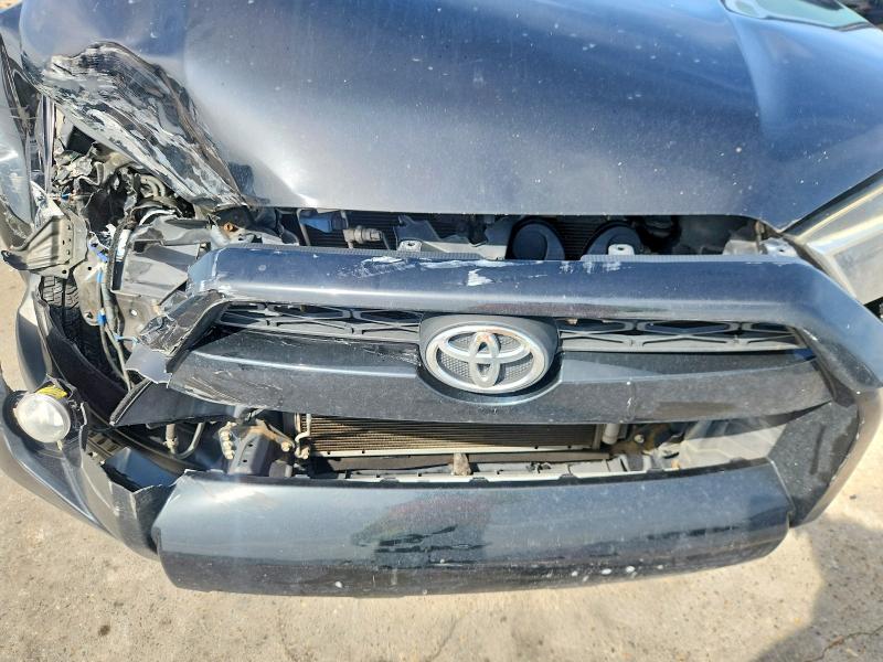 60175906 :رقم المزاد ، JTEZU5JR1H5149971 vin ، 2017 Toyota 4runner مزاد بيع