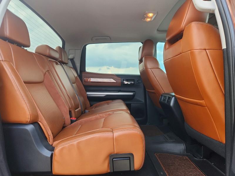 85968125 :رقم المزاد ، 5TFGW5F12GX208344 vin ، 2016 Toyota Tundra مزاد بيع