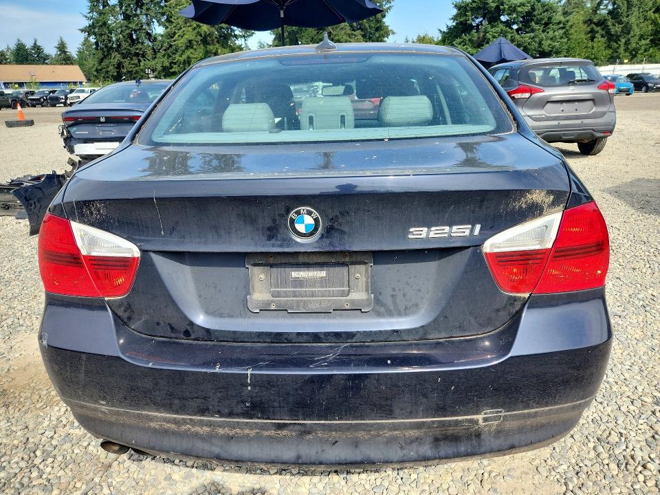 61880536 :رقم المزاد ، WBAVB13536KR59769 vin ، 2006 Bmw 325 مزاد بيع