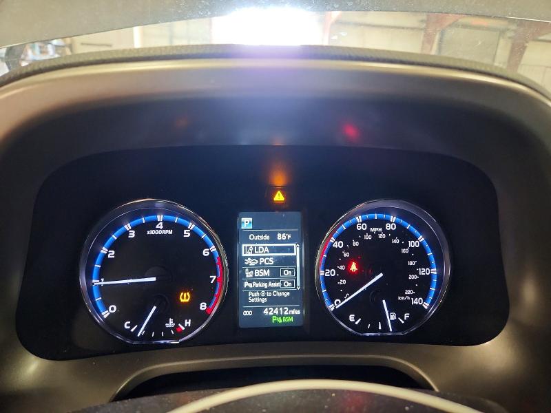 2017 Toyota Rav4 მანქანა იყიდება აუქციონზე, vin: 2T3DFREV2HW549702, აუქციონის ნომერი: 61889836