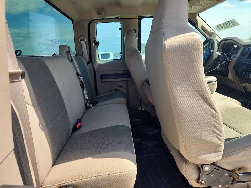 62495906 :رقم المزاد ، 1FTSX21598EC71230 vin ، 2008 Ford F250 مزاد بيع