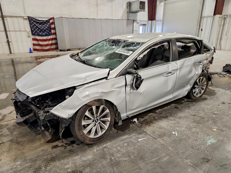 Aukcja sprzedaży 2015 Hyundai Sonata, vin: 5NPE34AF9FH136419, numer aukcji: 62030206