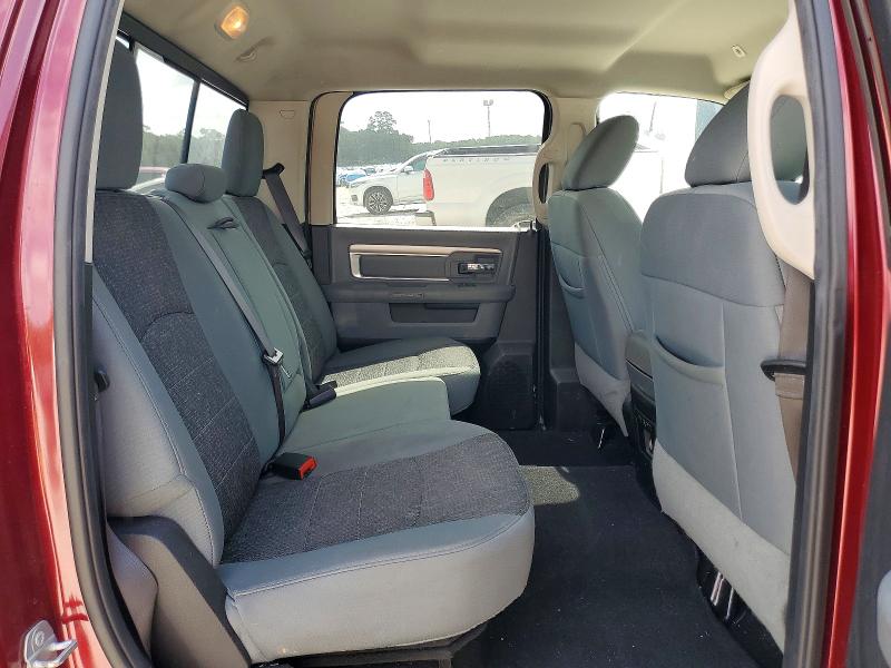 61696876 :رقم المزاد ، 1C6RR6LT5KS564117 vin ، 2019 Ram 1500 Classic مزاد بيع