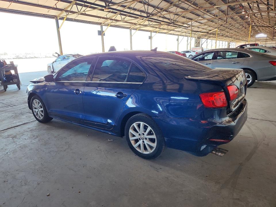 62267976 :رقم المزاد ، 3VWDP7AJ7DM358497 vin ، 2013 Volkswagen Jetta مزاد بيع