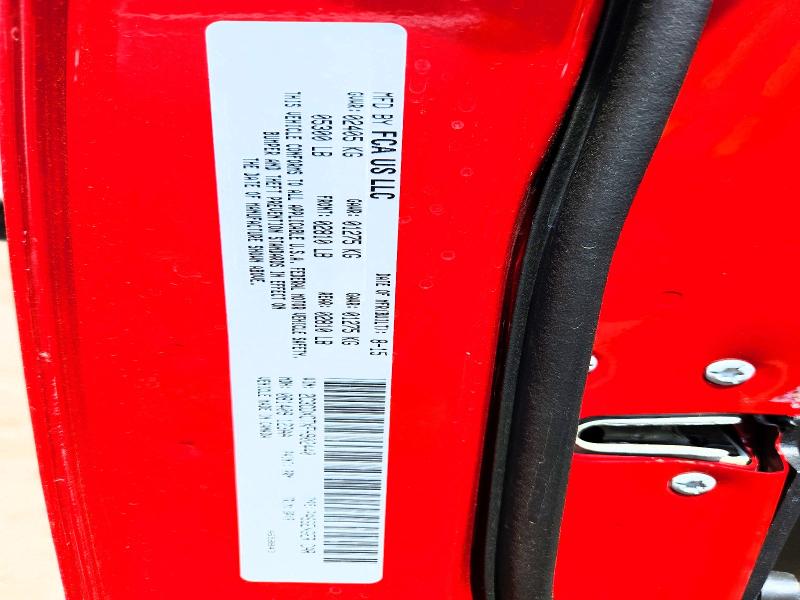 61526976 :رقم المزاد ، 2C3CDXCTXFH902440 vin ، 2015 Dodge Charger مزاد بيع