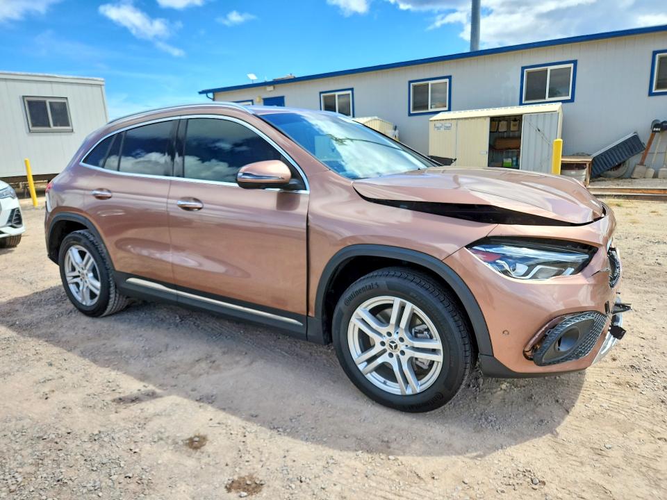 Продажа на аукционе авто 2022 Mercedes-benz Gla, vin: W1N4N4GB2NJ403764, номер лота: 61925626