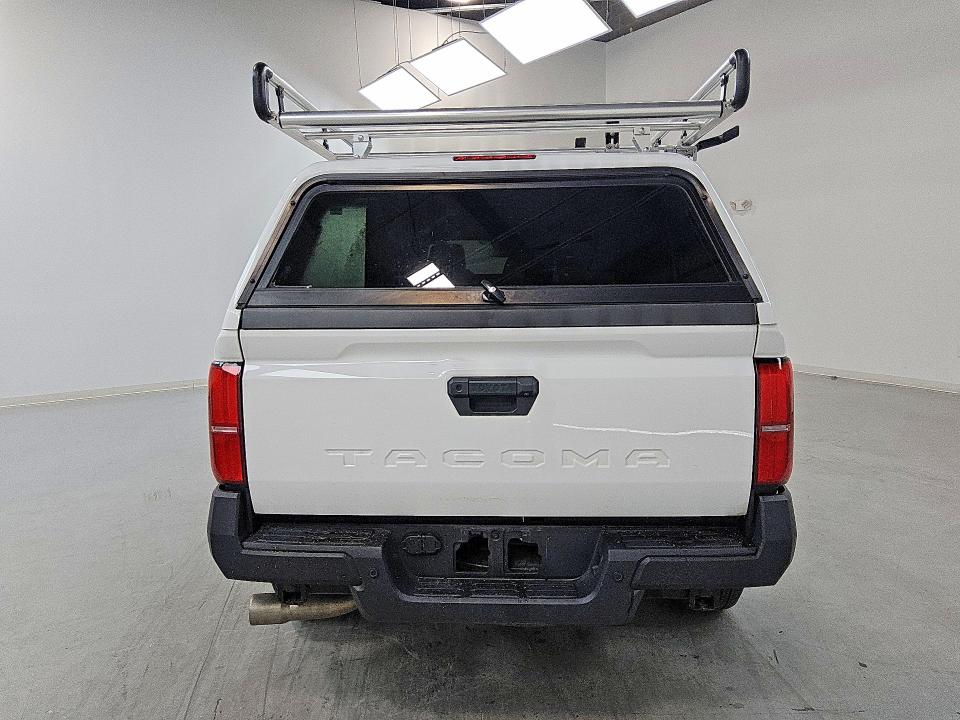 2024 Toyota Tacoma მანქანა იყიდება აუქციონზე, vin: 3TYJDAHNXRT007938, აუქციონის ნომერი: 54166956