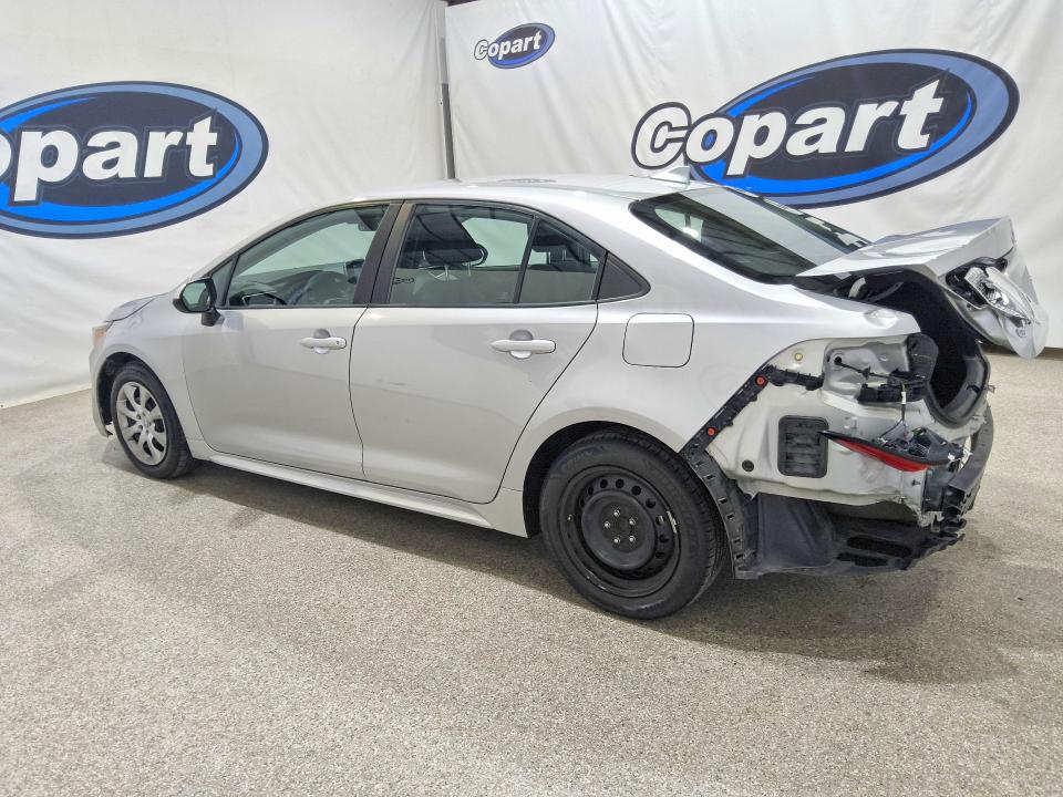 61231546 :رقم المزاد ، 5YFEPMAE1MP164422 vin ، 2021 Toyota Corolla مزاد بيع