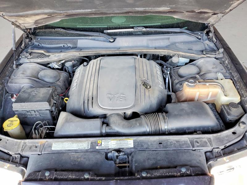 62884926 :رقم المزاد ، 2C3CA6CT7AH199228 vin ، 2010 Chrysler 300c مزاد بيع