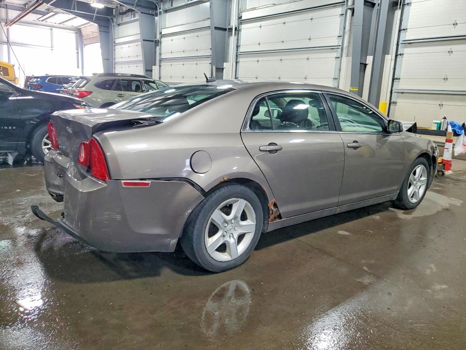 59275106 :رقم المزاد ، 1G1ZB5E1XBF192374 vin ، 2011 Chevrolet Malibu مزاد بيع