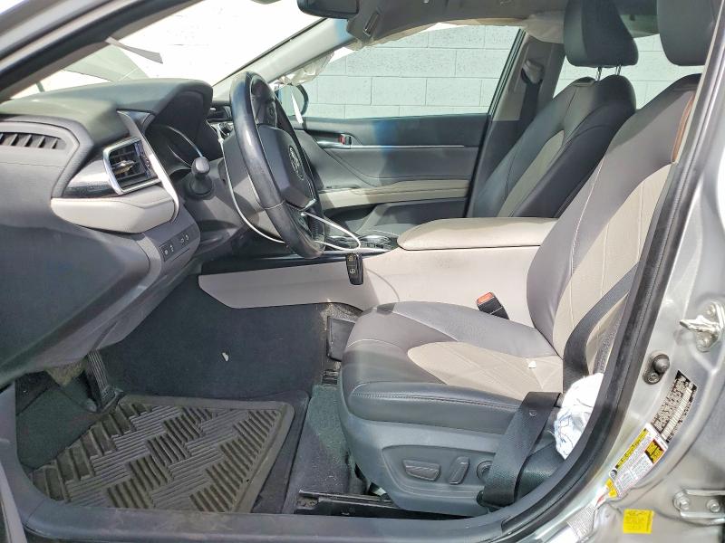 2018 Toyota Camry მანქანა იყიდება აუქციონზე, vin: 4T1B11HK0JU022555, აუქციონის ნომერი: 59780776