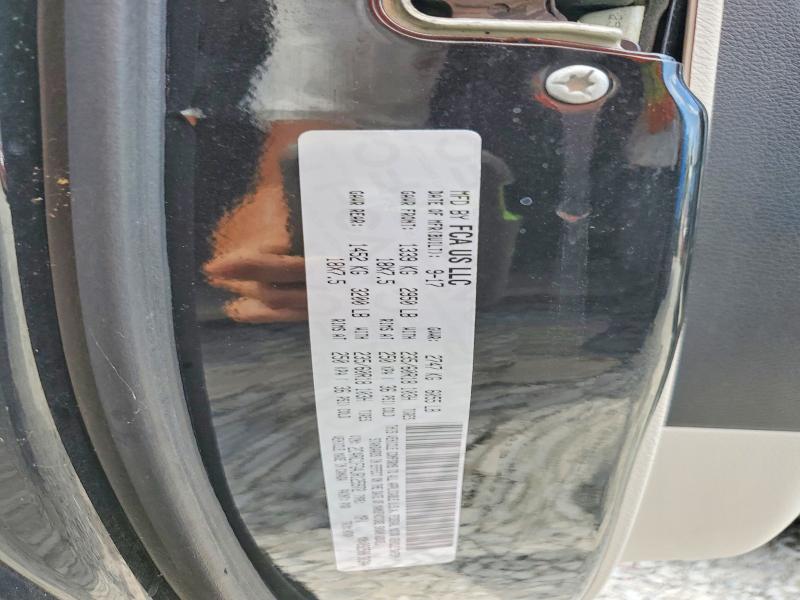 58763756 :رقم المزاد ، 2C4RC1FG4JR125972 vin ، 2018 Chrysler Pacifica مزاد بيع