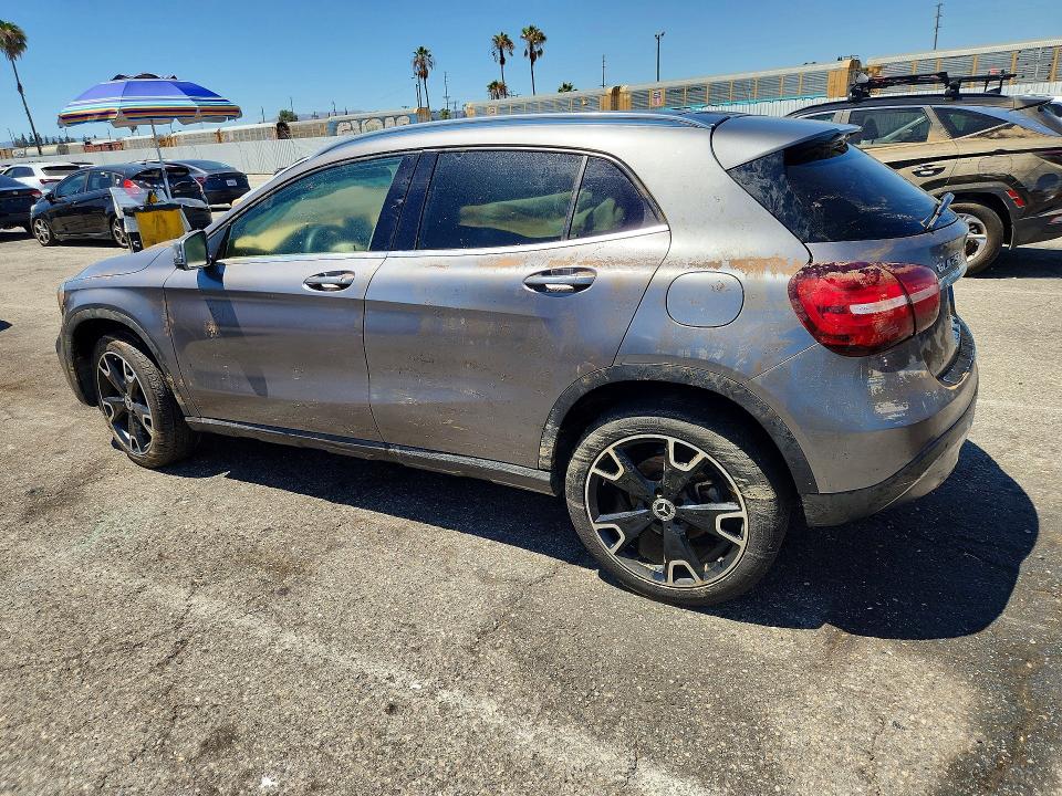 2019 Mercedes-benz Gla მანქანა იყიდება აუქციონზე, vin: WDCTG4EB0KJ543110, აუქციონის ნომერი: 62094446