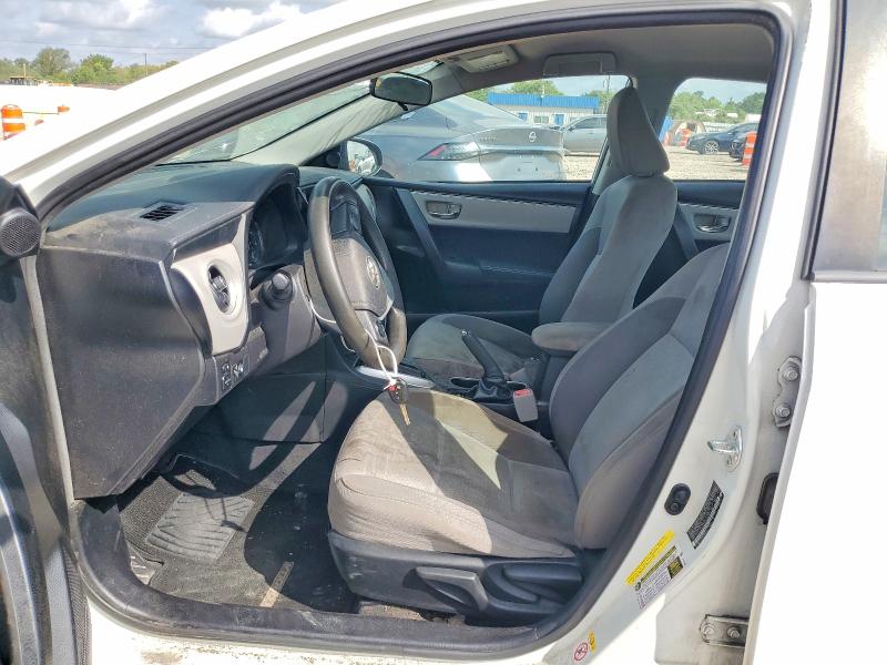 Продажа на аукционе авто 2017 Toyota Corolla, vin: 5YFBURHE8HP652528, номер лота: 63047486