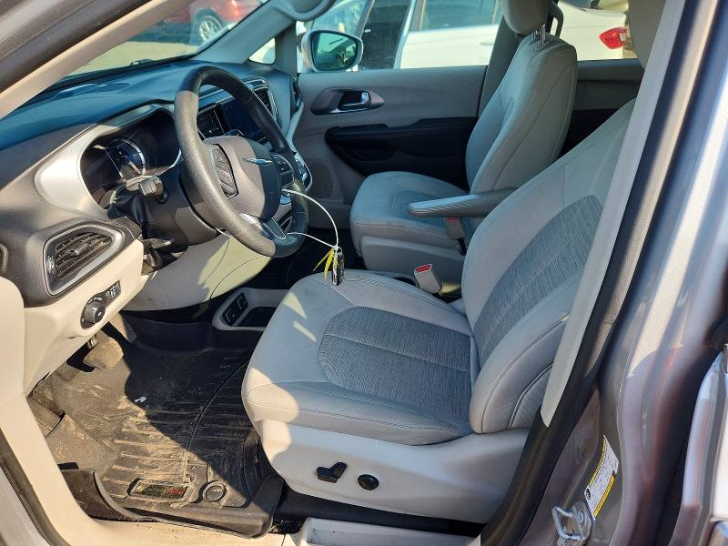 60665736 :رقم المزاد ، 2C4RC1H72HR500703 vin ، 2017 Chrysler Pacifica مزاد بيع
